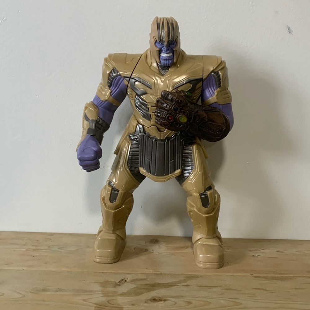 Marvel Avengers Endgame Power Punch Thanos With Sound & Phrases Figure